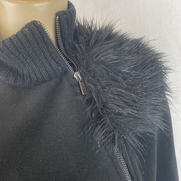 BCBG Black Ryder Fur Trim Vintage Look Pancho Cape Coat S - Picture 6 of 9
